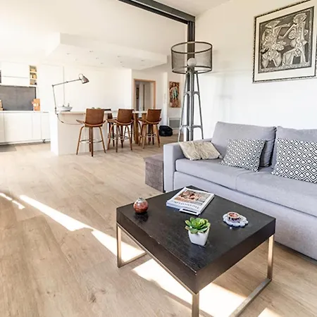 Apartment Nice Design Apt With Balcony In Bordeaux