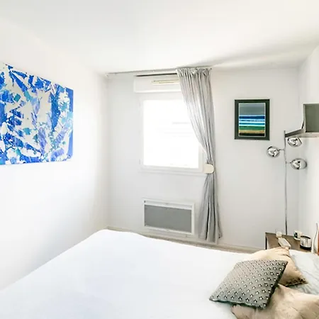 Nice Design Apt With Balcony In Bordeaux Bordeaux